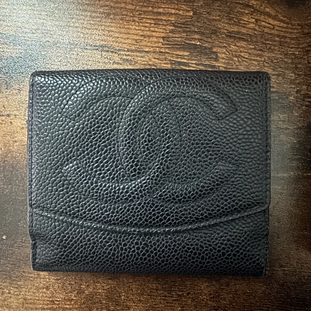 CHANEL Black Caviar Leather CC Long Wallet Vintage + Auth Card & Box